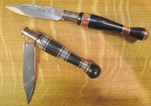 2 couteaux de Nontron